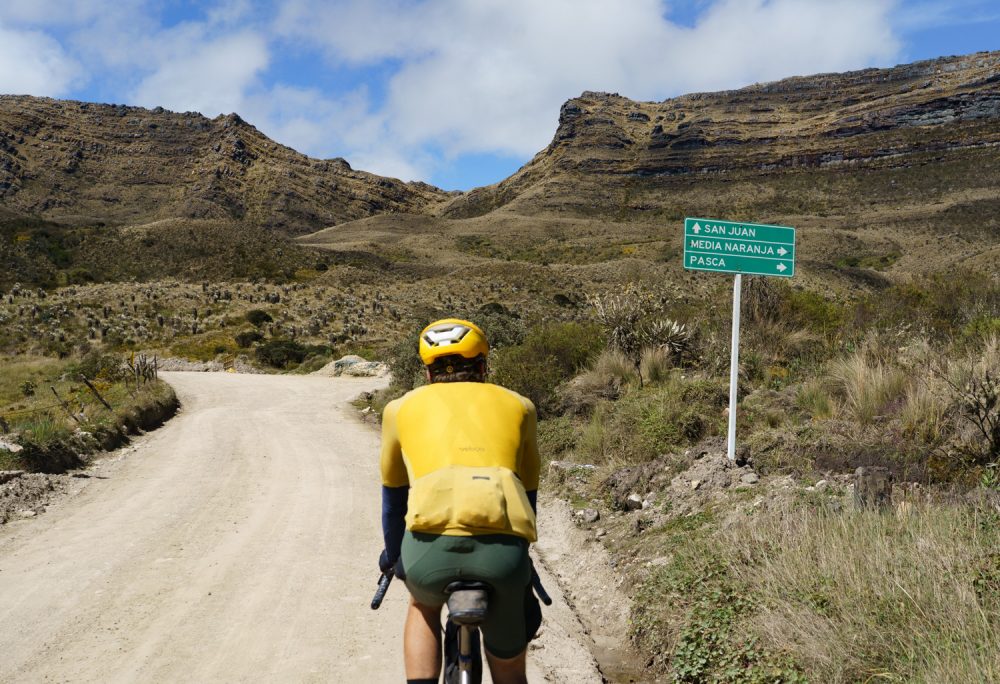Turn off to Media Naranja on the climb up to 3,400m