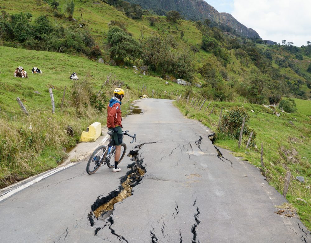 A gnarly section on the first big descent